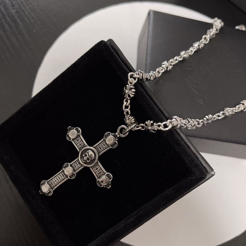 Ch**me He**ts necklaces